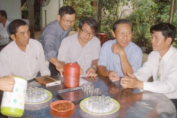 Chia sẻ