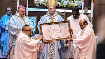 Tiểu Vương cung Thánh đường Đức Mẹ Ả Rập