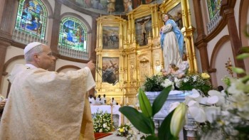 Tông du Guinea Xích Đạo