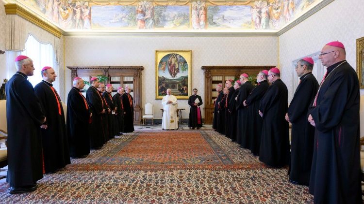 Thiên Chúa không chúc lành cho chiến tranh